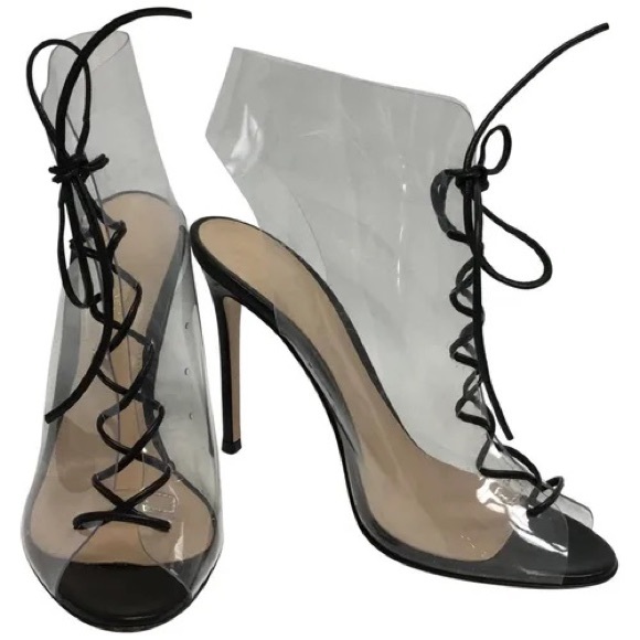 GIANVITO ROSSI - Picture 1 of 6